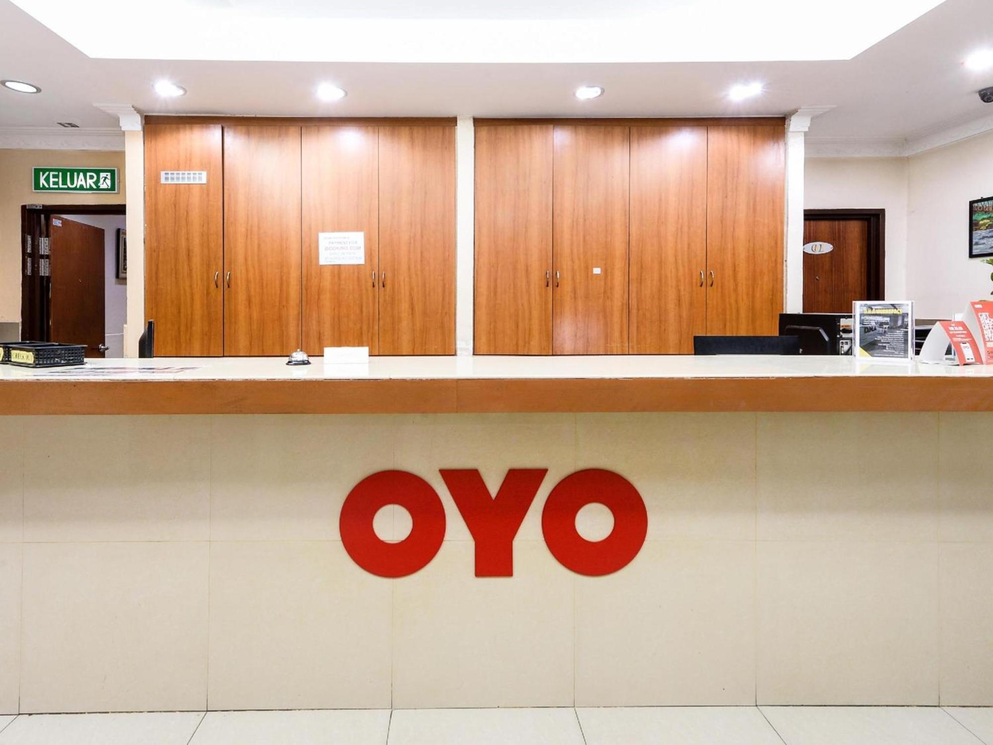 OYO 707 アユニ ホテル【Sanitized Stay】 バンギ エクステリア 写真